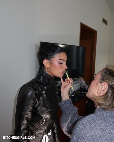 282892693922304031499253369204700726557 thumbnail