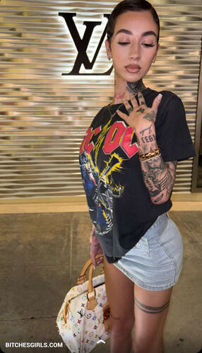 76708785682548430930148448625084062640 thumbnail