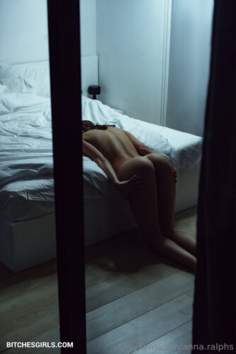 48363901969505446681354991161938885209 thumbnail