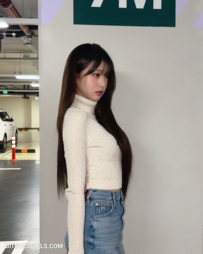 132823716410878391840407625653359919526 thumbnail