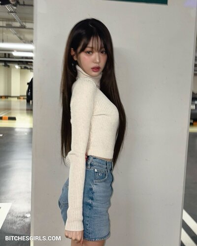 1576263941125862627868317994299910624 thumbnail