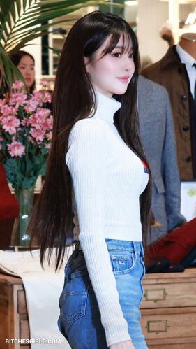 249488689786389168628936870812578849859 thumbnail