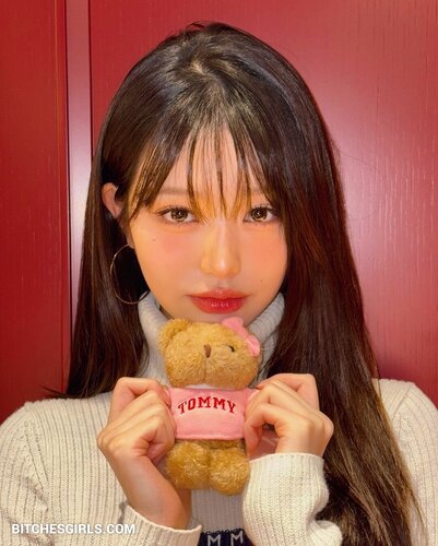 298000197389827101468651353620448206657 thumbnail