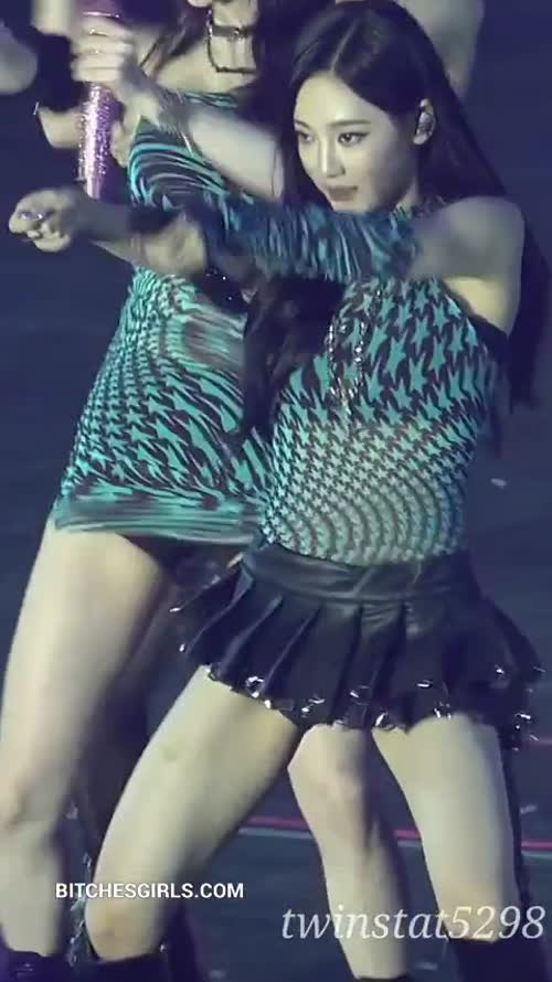 4c7a35a998394723b4a708a26b32606316e30dc557afe5b2f0cfbb6a4aba4ff9 thumbnail