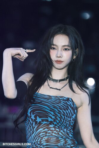 83553669632643041198632208310810580700 thumbnail