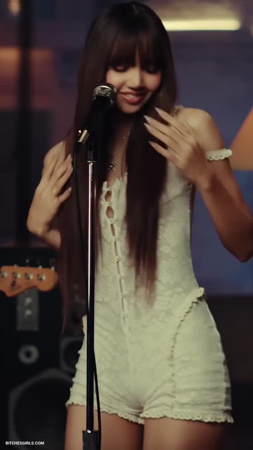 8c73dc48a1cb3c2389159cf49ca213689bacc14f7ae145a2485f8d4f77ed292d thumbnail