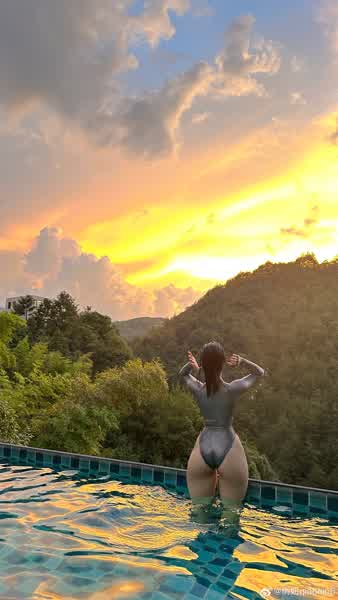 6d3a24d675133b56f7d23d626e52cc4aecd855b02aab1448422114019151dc65 thumbnail