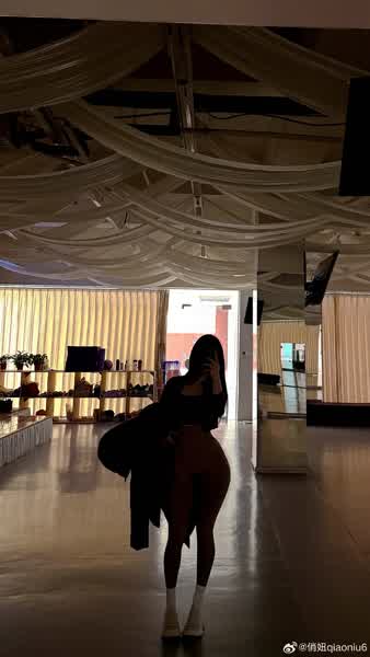 bd3951591104d9db5860c01544bb39d7533de5e6d14d859fef033ac4f9bb1ce5 thumbnail