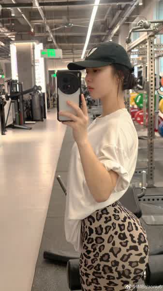 a488ad9b1bcd7c9f4e57d3972207433c0eb22ec52fd8ec6b235801d19019216b thumbnail