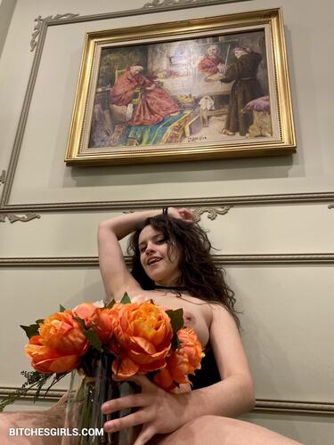 269853160737638388292761643048248323142 thumbnail