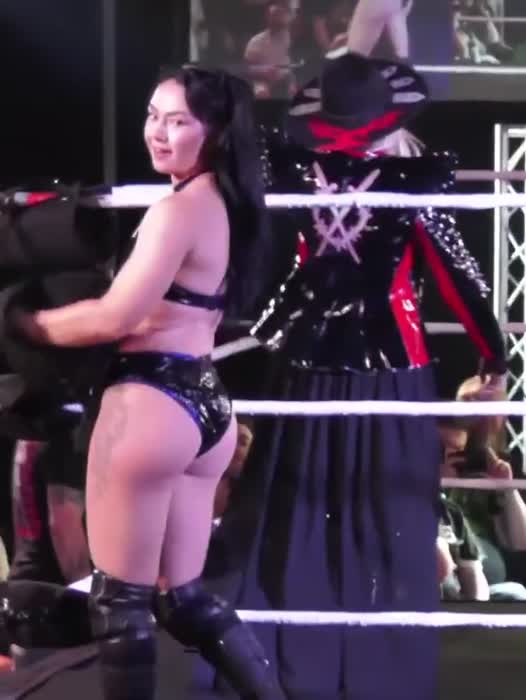 2a178600bea666d259780947c7a2015757be487329febd3fcf381282f63a4559 thumbnail