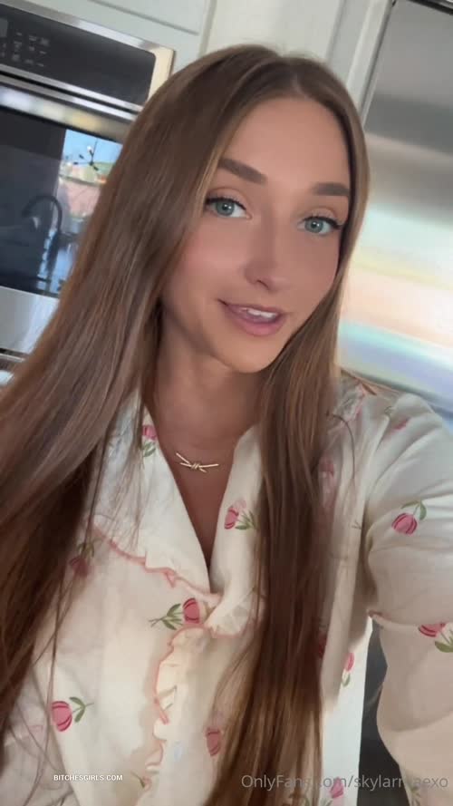 7223c8454c88744840daf30869f047faf79a30f6a86a718f554237af08315f14 thumbnail