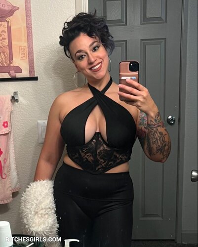 164843532636251609787018281163548181924 thumbnail