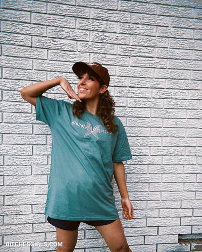 212444840492162332857702942475401428805 thumbnail