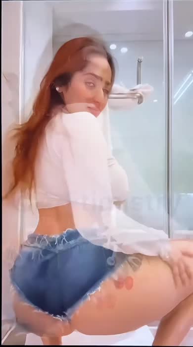 b0945d2c9e9dd0e3a7db6d0e77f0ca455e09cfc9316e3ccc154e074a6786b178 thumbnail