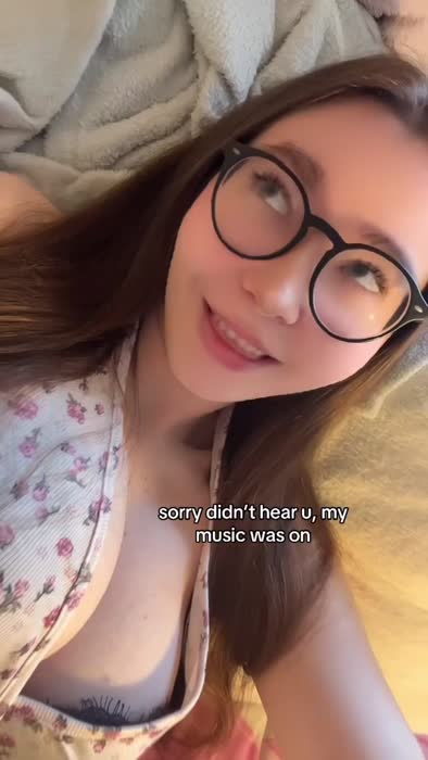 Ajisek_K Slim Teen - Andulavyhrala Czech Porn Videos