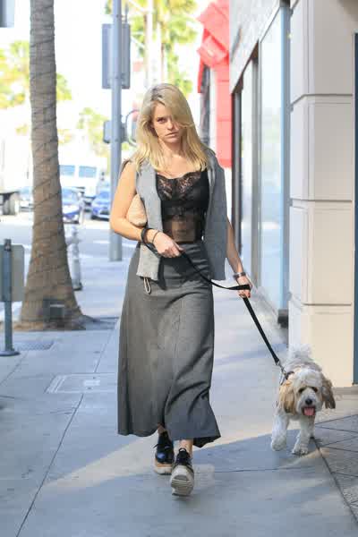 7592d02efab6f5827f43bd37a6ae75e72509faec885382046883de223e56b8bb thumbnail