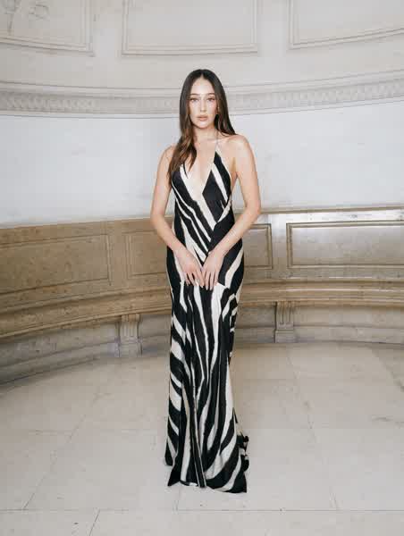 3fb4171259d2b55a7d74e06a9c6bd745be93a58f109ac69b1e80fc6fd98c2a6b thumbnail