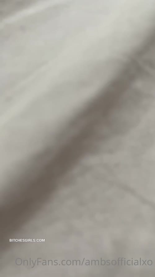 4284491c5ed838e1d6c56f95703bdf27d6608bdc954fb38717a65d05ab0725cd thumbnail