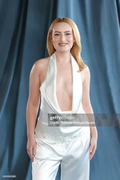 1f8889187872cb8c3e59be2d43afe8301d4ee6244e1ee3fae9e8dd7fbc40a9a4 thumbnail