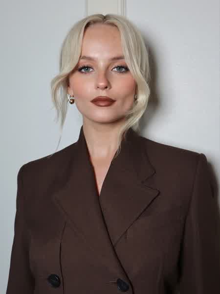 742ffbf9a32a303dc2fdfddd4fe8a07b28d4612ec496e7e479c859163501ea17 thumbnail