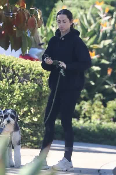 3d3c718fd84bc1ce7d986c31a41d682e8d36d7c709d8d874a8beee943888701a thumbnail