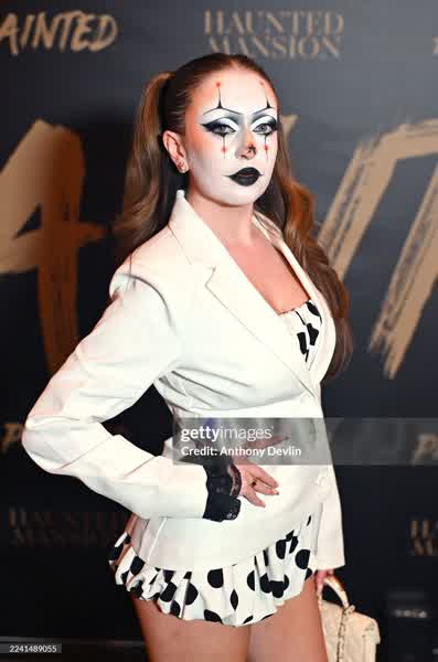 f01cfbe0fa137bf369e35ee206fb0a9c61a29ddc6b62eafc98f0d07bc7b94b19 thumbnail