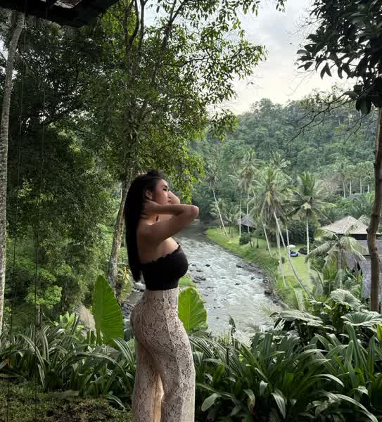 ebcfc0a190bc90d2a758cf34a20e96e03ff47a49624395e5a9f92f3c1b1265f9 thumbnail