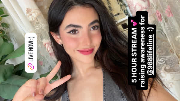 d1a8324e1f13fdc5a12b2eedd88aaecc7743e8c1ed41885fdeedd478f27000f7 thumbnail