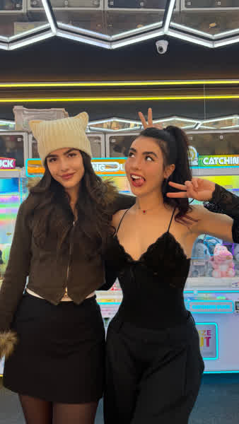 f8c4e09007a26e02db50b0f85f8b368661378c672d244b4bd0ee875f1e66831f thumbnail