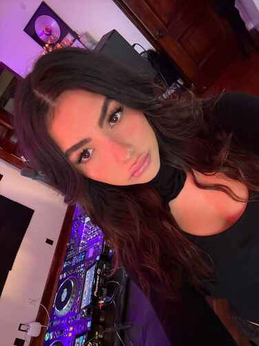 2d301588c5e192a9f7283f541be6a4811075908358d08b8c614f6c1b46a63602 thumbnail