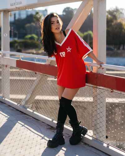 a10097f681e942856abc6d636cce2d31f91b9b2f75e3ae8366041c5662abf770 thumbnail