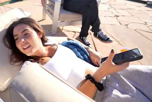 b9e0379bd4081540e7d2b9cf249e899989cc235348e9d72010d289a00042ada2 thumbnail