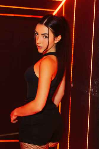 8a7a38ad09422fb1e88ecb50015c81d611024ab8dfd91132461914c36b2e34c2 thumbnail