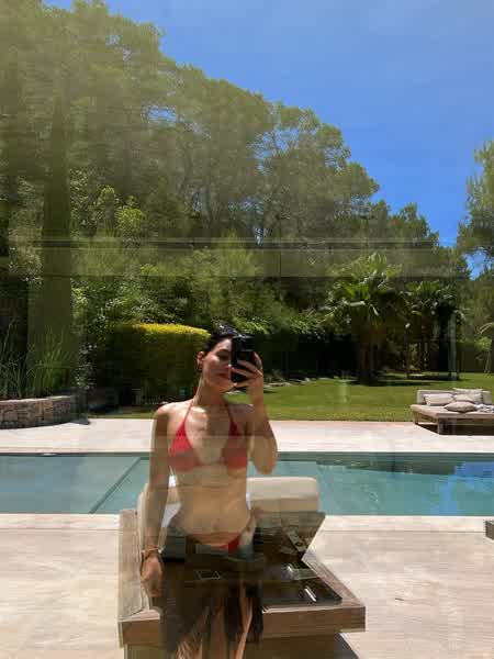 5e319aba77596cddf4d714b22ab648df0965610e7d4c532c35ee740c3889982d thumbnail