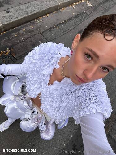 130500576682723784894621690928727532146 thumbnail