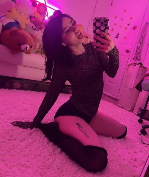 df46b80a74978126a2d921da3cb39af44686a42f2e5c1c16b641986deddfda55 thumbnail