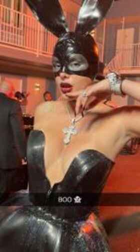 d5c3209c303f97dd9464da04d41083358f9f397b5a992161c7fd690b8b4041a6 thumbnail