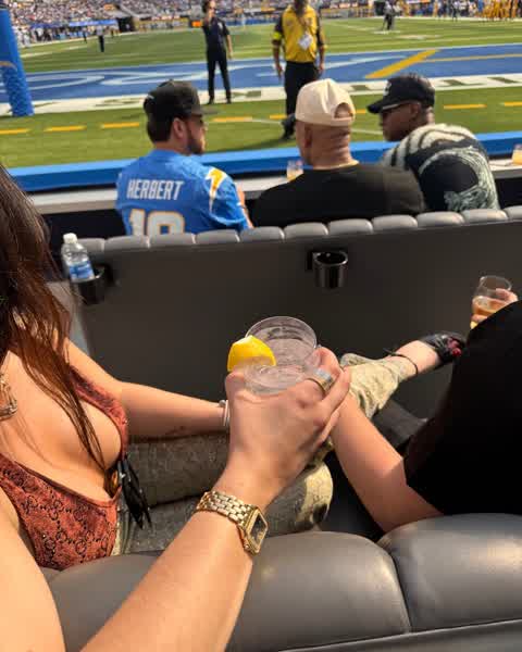 f07a1377054ddb09e82f332e64d50faacb5e96309b97fe4cd6d656f1494fd1da thumbnail