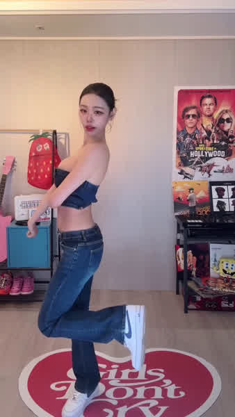 15f54b925ab529834d8ec0b56290c8a491c2445d6aa98a996a9559cf51eaaae9 thumbnail