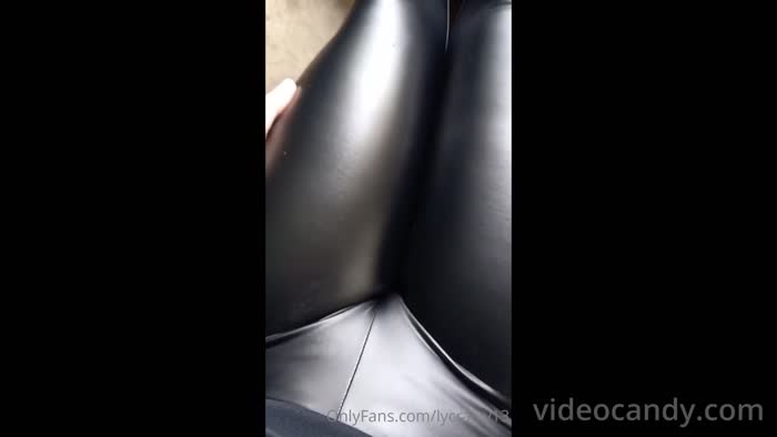 064eab735feb88960acdc47e87b8e801a5eefb41583b7108c6932539a21d6437 thumbnail