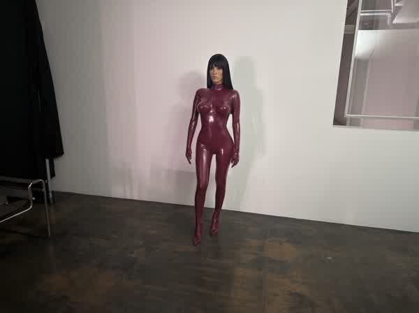 d00564386516f32d3c44db0afda11e204008c4ffca7e5ffd50ee948f92443acd thumbnail