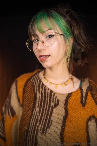 3cfb8118dc51c76555f27026fba531ee96b044f34d19941b3ff2b0464bf973f8 thumbnail