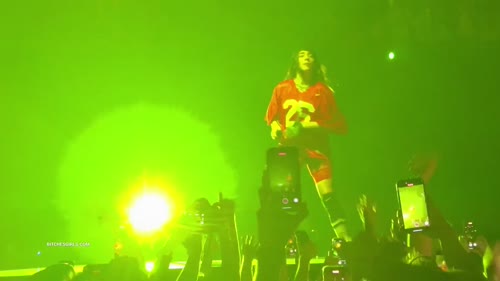 b6a8c22c56401b175ff035700acbd78b464982cf1f7005c0d20cd3c343ab0d11 thumbnail