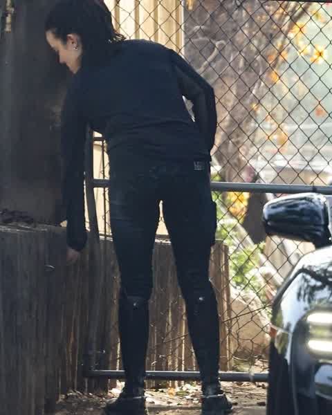 bd7da497c2b42647281a2d8da8a9906b543f194175e3a5b19663ff18e5042ec7 thumbnail