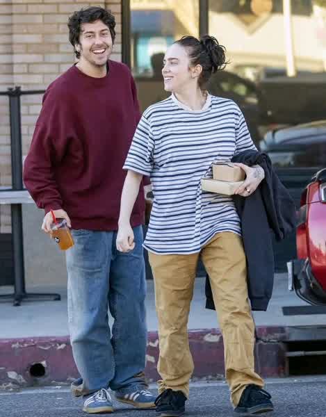 fdb24096cfc711aa429a131a74aefd8fd8b5b889d6d0801a8abe3fca21f23c2b thumbnail