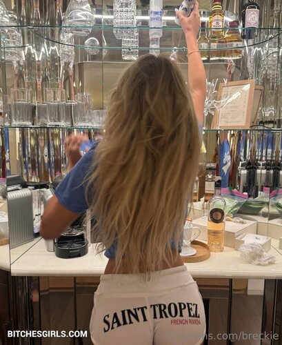 249636423926832081461951264937695527139 thumbnail