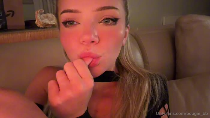 7a1a09ac73e81740d6460e8e9f9e8fd622afc7cbf2006604404460e43b7f2362 thumbnail