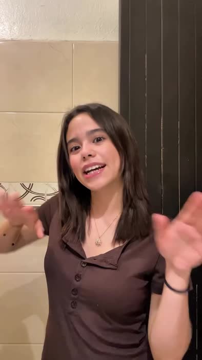 aa14fc22e3d37dba75f0112a6be5ece2f28ca12f7323f3d77fa607ac0736bf4f thumbnail