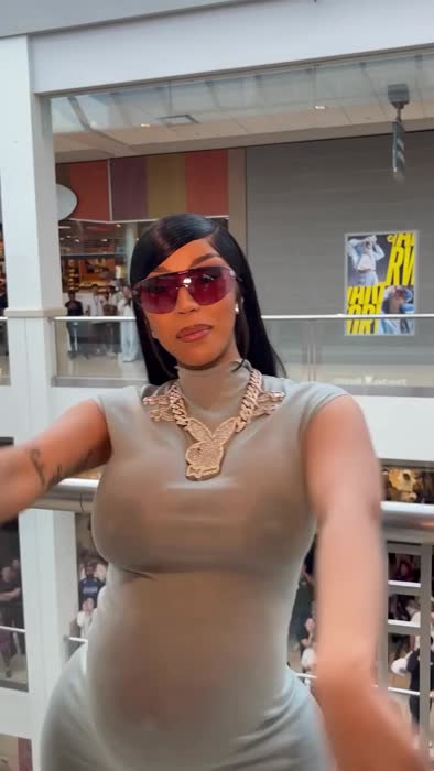 223c8b61a394f49481ce1586eab54a2fc4a8df0e0c315f99a63d5d716c271faf thumbnail